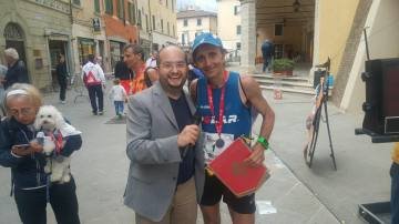 Luca Giglioni speaker del 29° Giro Podistico dell'Isola d'Elba